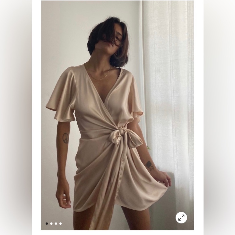 urban outfitters wrap dress